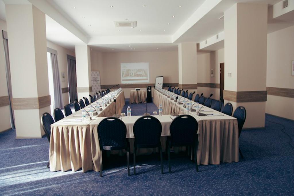 Tskaltubo Plaza Hotel Экстерьер фото