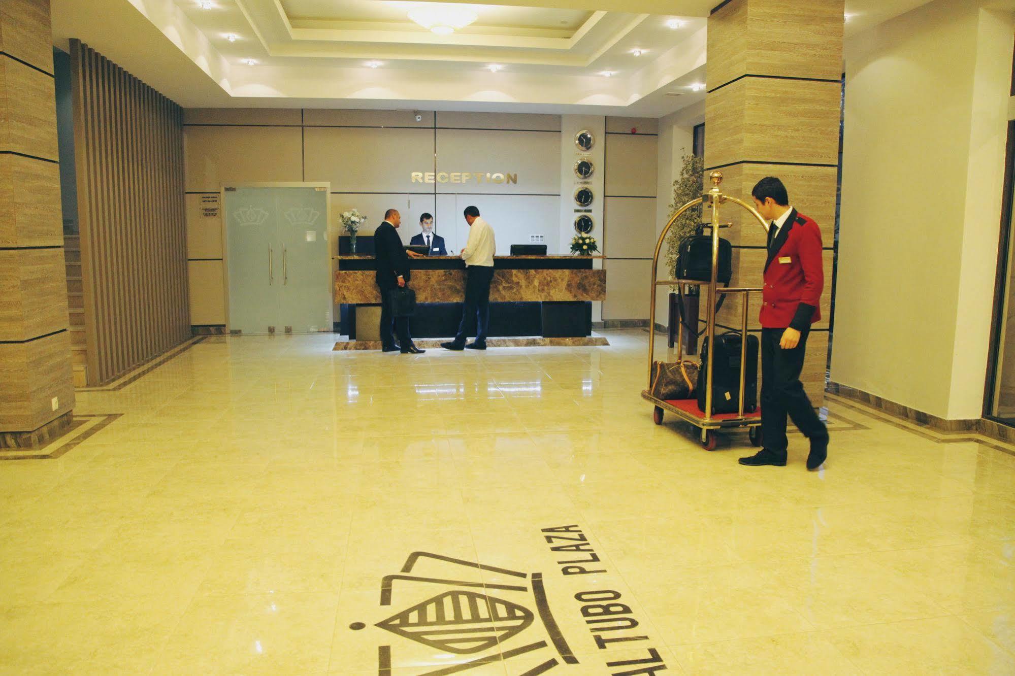 Tskaltubo Plaza Hotel Экстерьер фото
